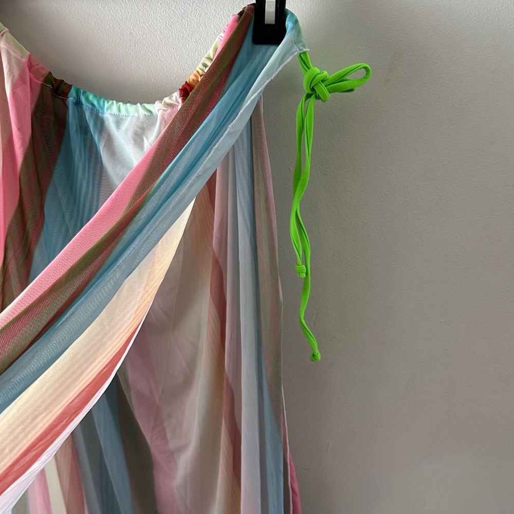 Striped Multi-Colour Sarong - Picture 2 of 3